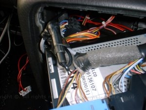 fmleadconnected.jpg - For sound I used an FM modulator which is never as good as direct connections