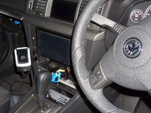 doubledinscreenbuild22.jpg - This was a test fit to see how it would look..... I was quite pleased to say the least. NB always remove the heater pannel first if your installing in to a Vectra - it saves scratches and dents as I found out