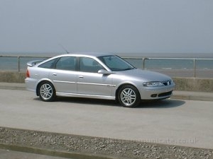 Follow the Vauxhall Vectra Carputer / CarPC Project through the highs and lows. Ideal for those looking at a simular MP3 GPS multimedia system for their car - Carputer project computer in-car Car-Puter car-pc car pc multimedia system mp3 dvd vcd svcd video games sound xenarc 700ts 7 inch touchscreen mini itx case winamp talisman invertor inverter usb ups welcome wireless LAN network VIA eden C3