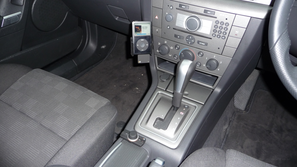 P1010039.JPG - My Ipod Classic 160 & IO Play Bluetooth system. NB it uses AD2P so when I get back to my CarPC ( which is awaiting a new BIOS as I write this ) I could use it to control what and how I play.The IO Connect box is also included which is a class D amp and means I can loose the Kenwood head.... only issues are is that it does not do balance or fading.