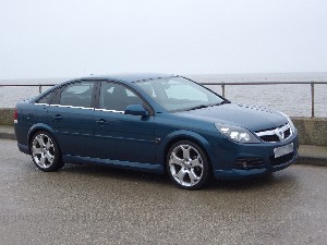 Follow the Vauxhall Vectra Carputer / CarPC Project through the highs and lows. Ideal for those looking at a simular MP3 GPS multimedia system for their car - Carputer project computer in-car Car-Puter car-pc car pc multimedia system mp3 dvd vcd svcd video games sound xenarc 700ts 7 inch touchscreen mini itx case winamp talisman invertor inverter usb ups welcome wireless LAN network VIA eden C3