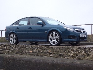 Follow the Vauxhall Vectra Carputer / CarPC Project through the highs and lows. Ideal for those looking at a simular MP3 GPS multimedia system for their car - Carputer project computer in-car Car-Puter car-pc car pc multimedia system mp3 dvd vcd svcd video games sound xenarc 700ts 7 inch touchscreen mini itx case winamp talisman invertor inverter usb ups welcome wireless LAN network VIA eden C3